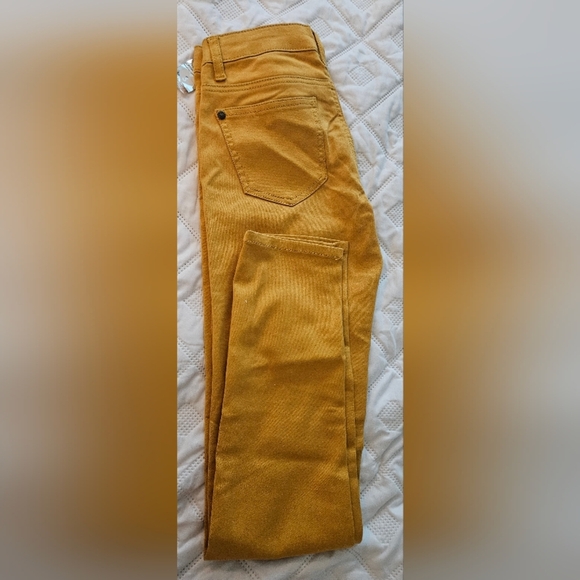 🌟NWT Womens Mustard Stretchy Skinny Denim Pants Size 3🌟 - Picture 10 of 11